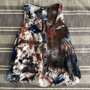 Urban Outfitters tank